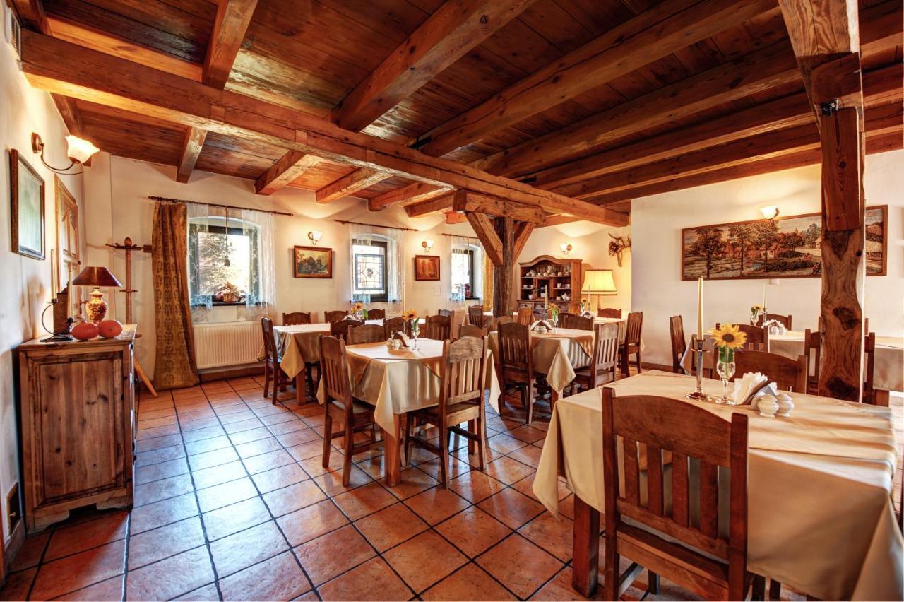Rancho Slezanski Mlyn Szczepanów Exteriör bild